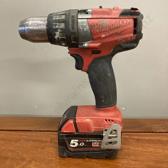 Milwaukee 18V M18 FUEL™ 13mm Hammer Drill / Driver M18FPD & 5.0Ah Red Lithium-Ion Battery (No Charger)